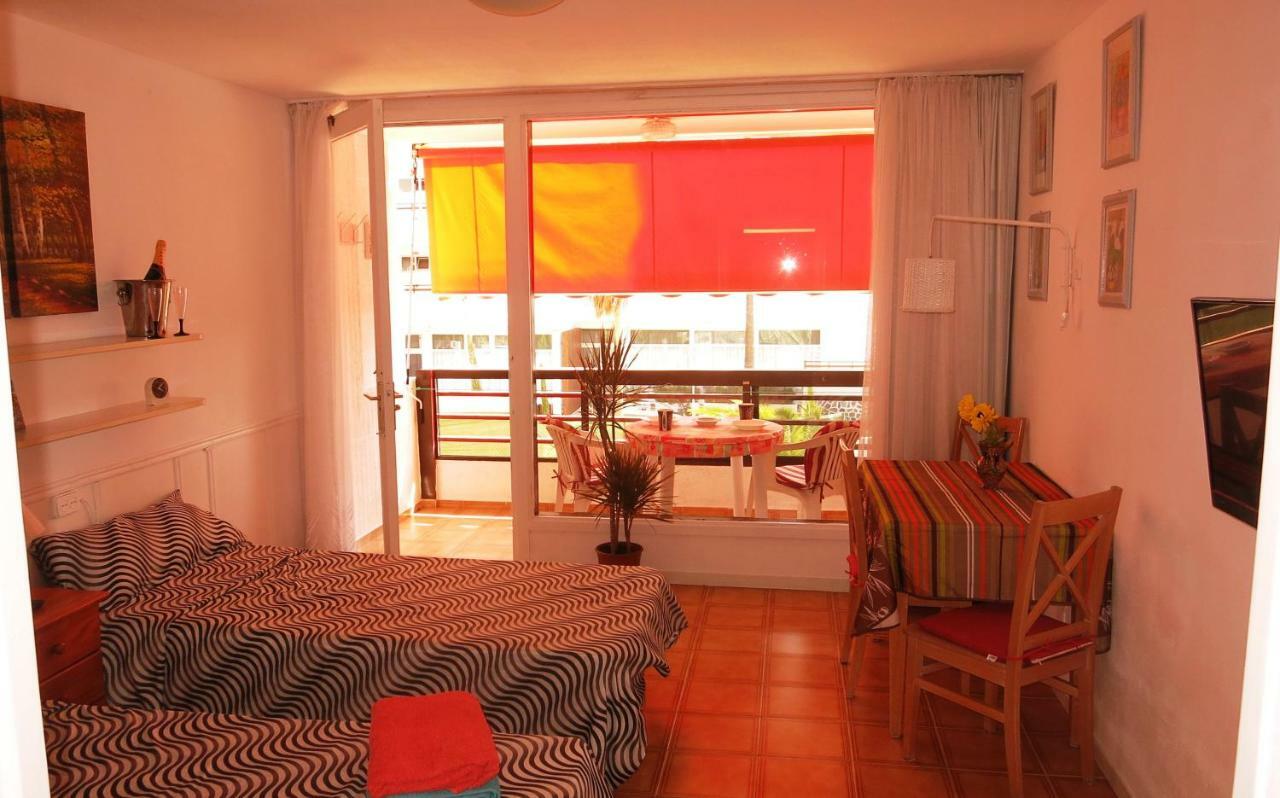 Studio In Perfect Location Playa de las Américas Eksteriør billede